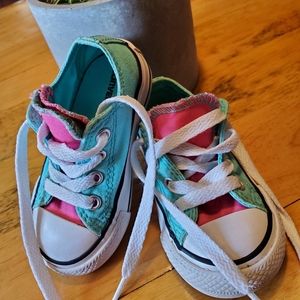 Toddler sneakers/turquoise and pink